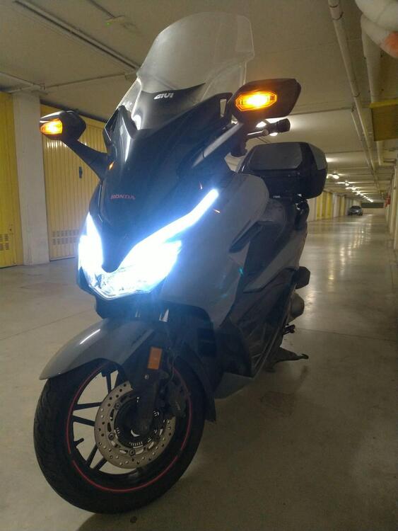 Honda Forza 300 Deluxe ABS (2018 - 20) (4)