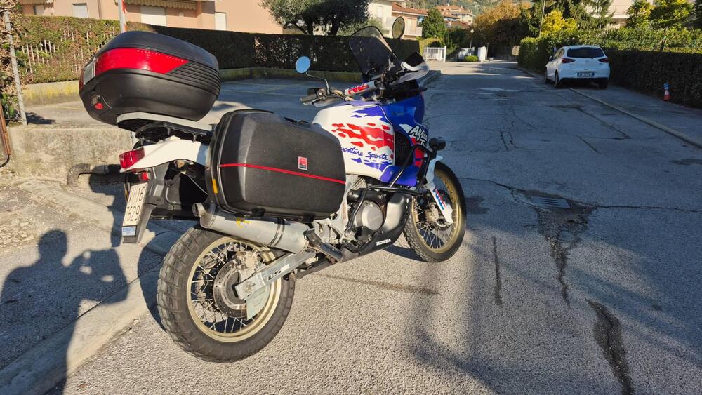 Honda Africa Twin XRV 750 (1993 - 95) (4)
