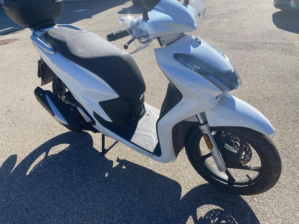 QJ Motor SQ 200 (2025)