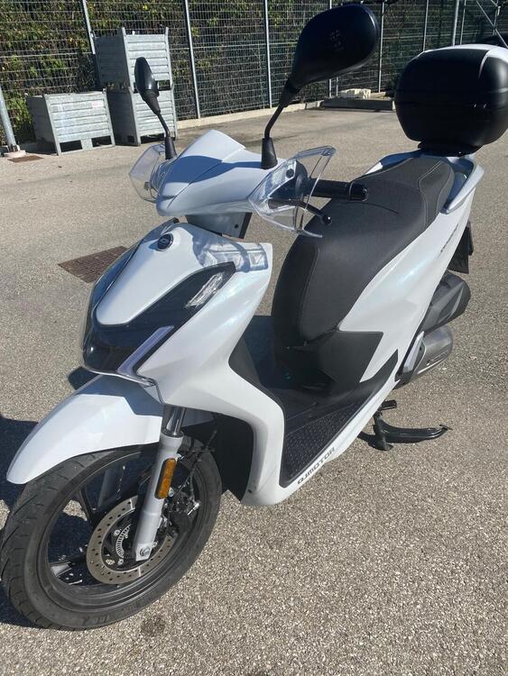 QJ Motor SQ 200 (2025) (3)