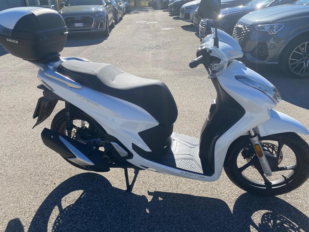 QJ Motor SQ 200 (2025) (4)