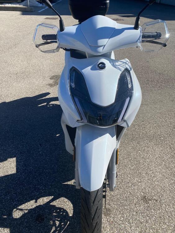 QJ Motor SQ 200 (2025) (5)