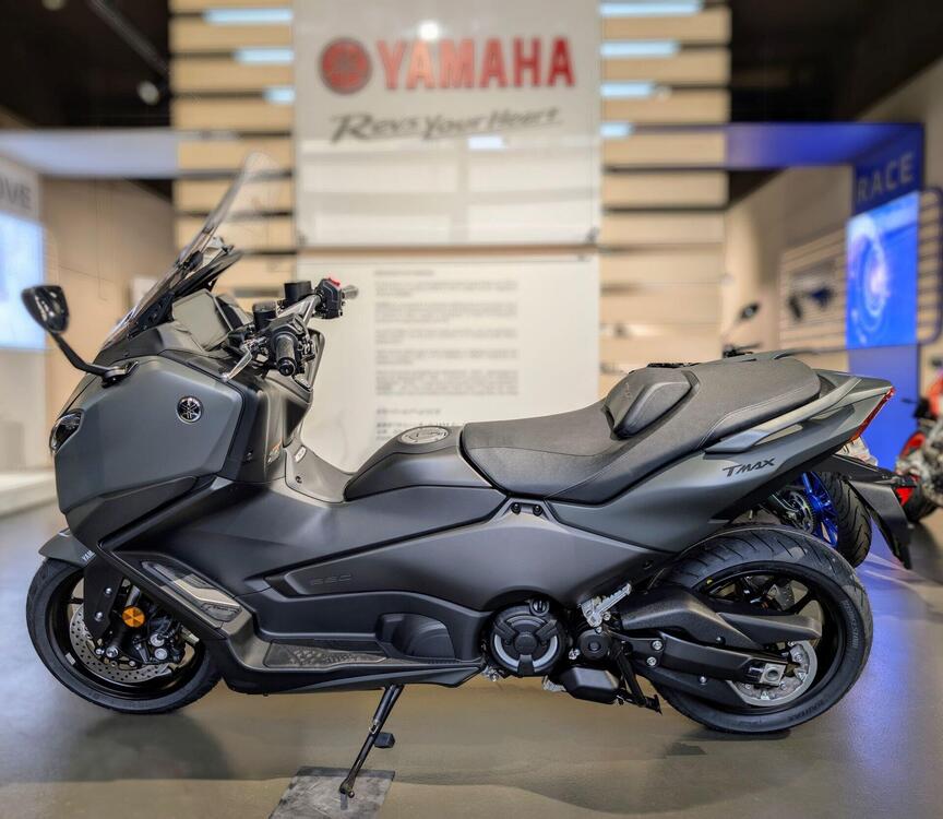Yamaha T-Max 560 (2025) (5)