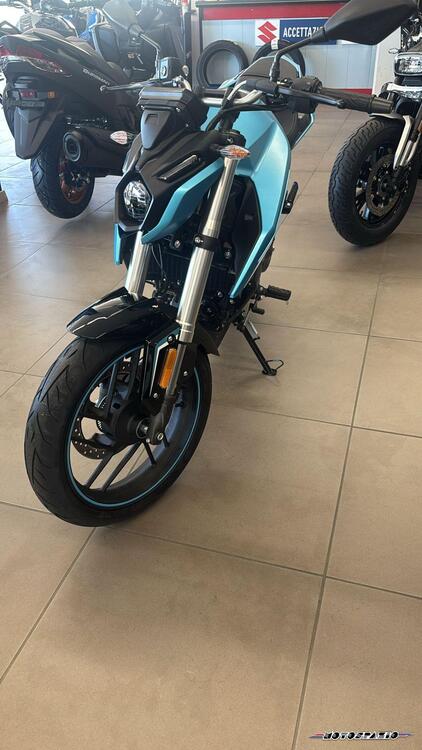 Voge Brivido 125R (2023 - 25) (2)