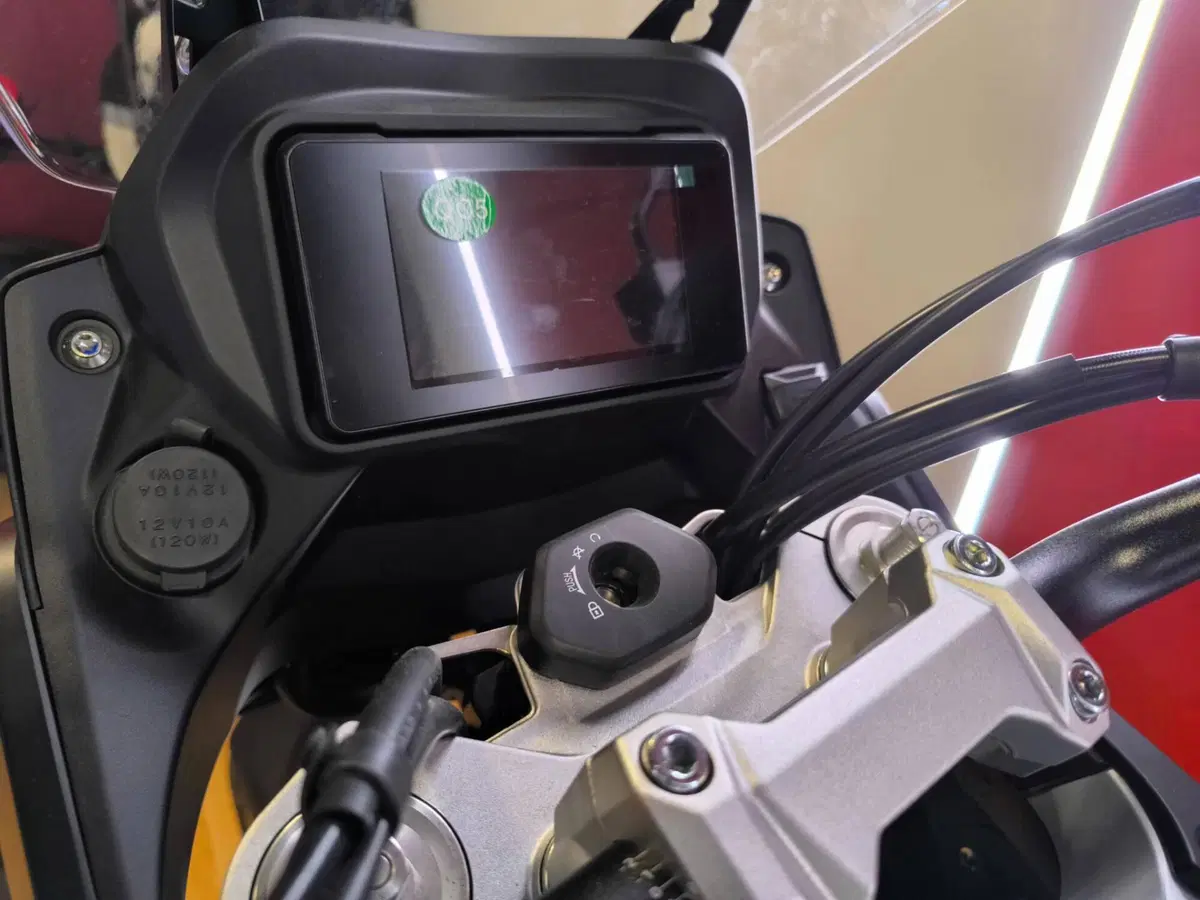 Kove 510X (2025 - 26) (3)