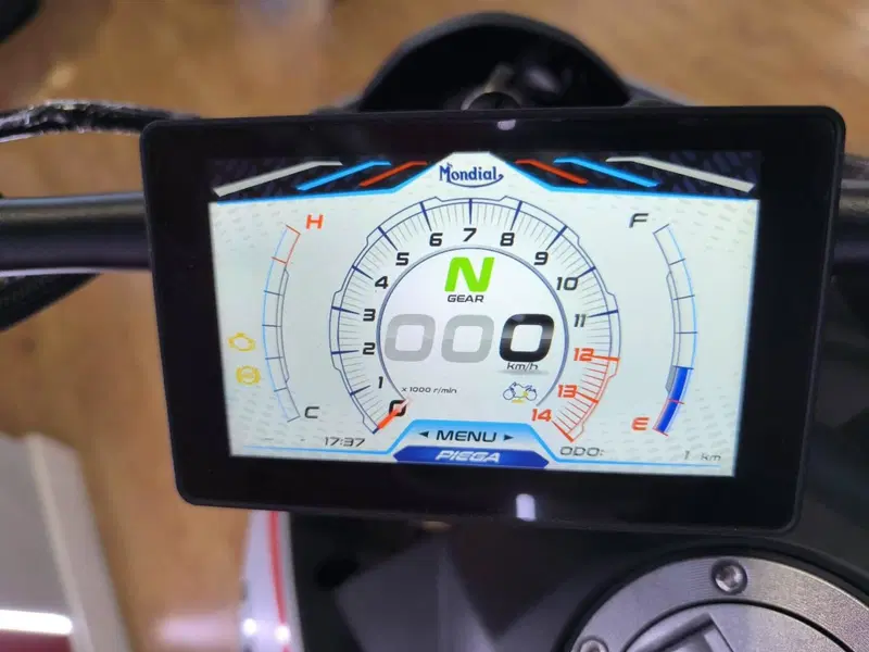 FB Mondial Piega 452 (2025 - 26) (3)