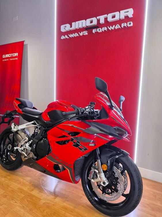 QJ Motor SRK 921 RR (2025)