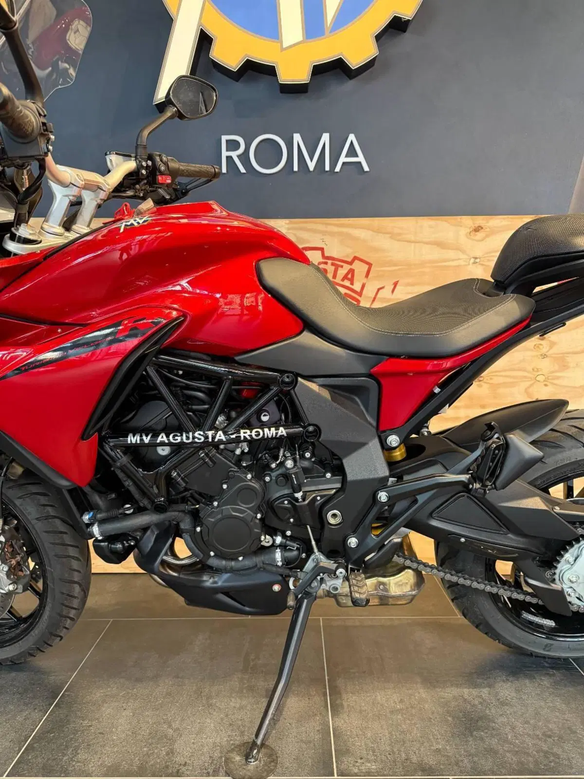 MV Agusta Turismo Veloce 800 R (2023 - 26) (4)