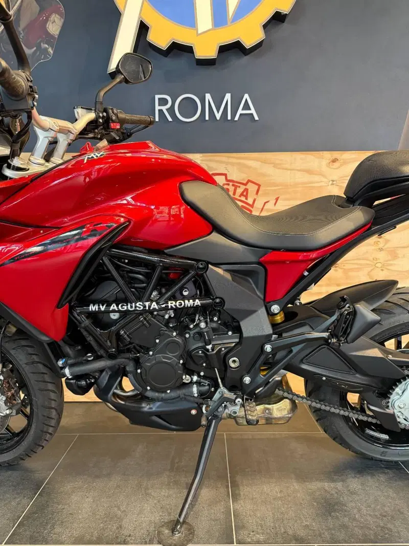 MV Agusta Turismo Veloce 800 R (2023 - 26) (4)