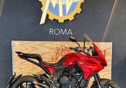MV Agusta Turismo Veloce 800 R (2023 - 25) usata