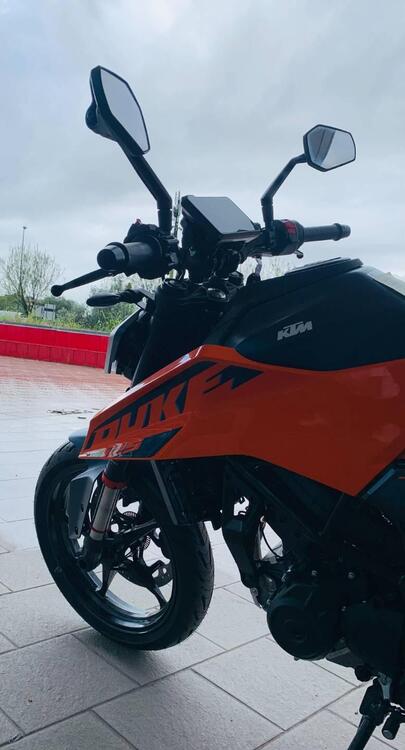 KTM 125 Duke (2024 - 26) (5)
