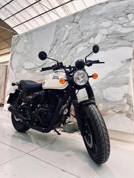 Royal Enfield HNTR 350 (2022 - 25) (2)
