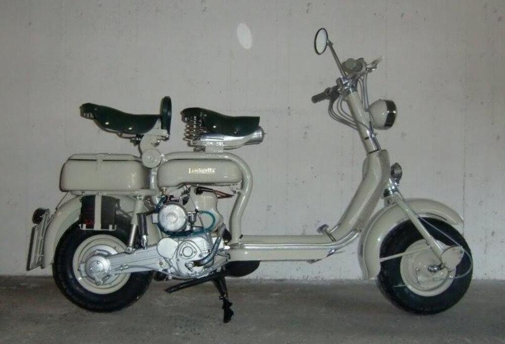 Innocenti Lambretta 150D (2)