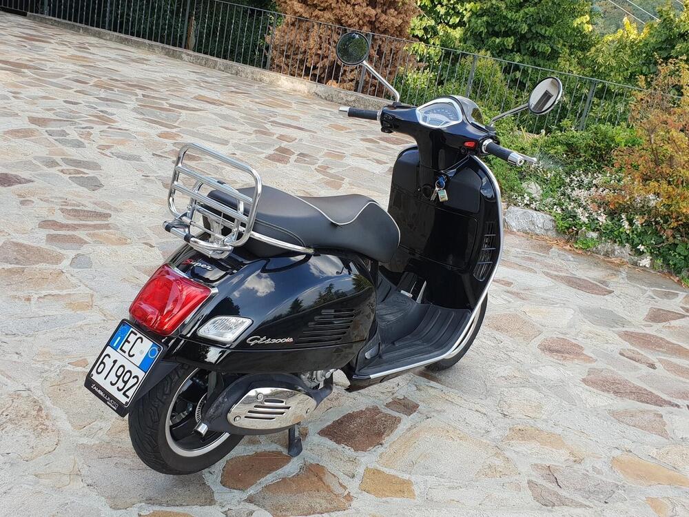Vespa GTS 300 ABS (2014 - 16) (3)
