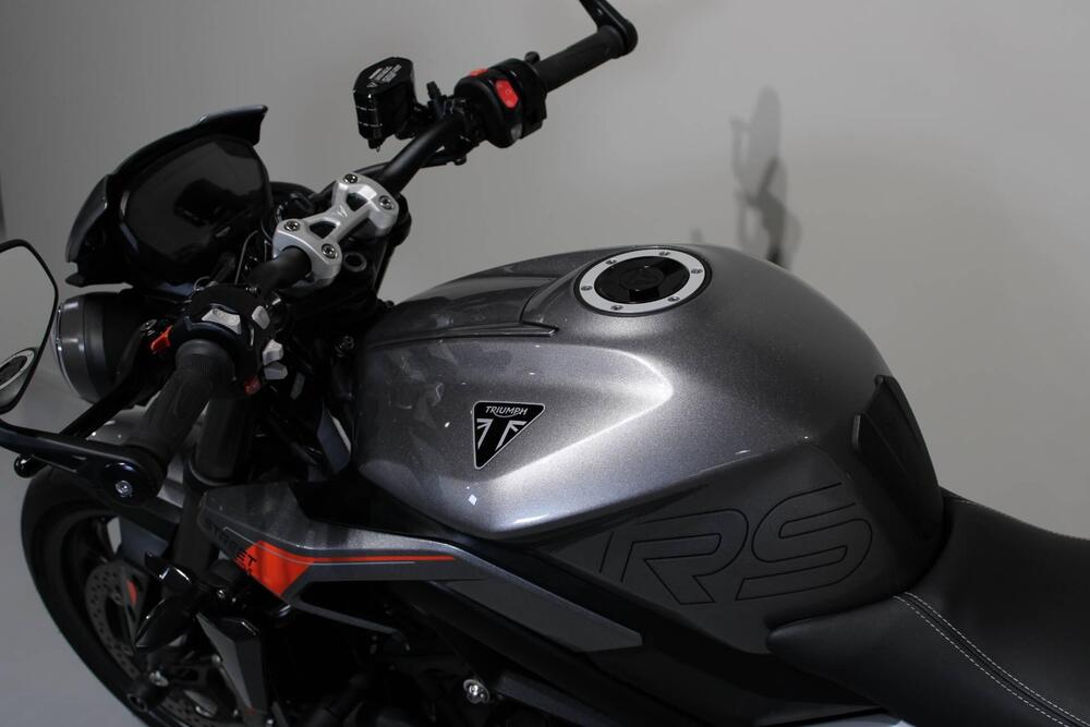 Triumph Street Triple 765 RS (2023 - 25) (5)