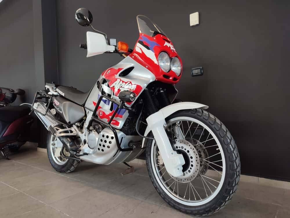 Honda Africa Twin XRV 750 (1996 - 02) (5)