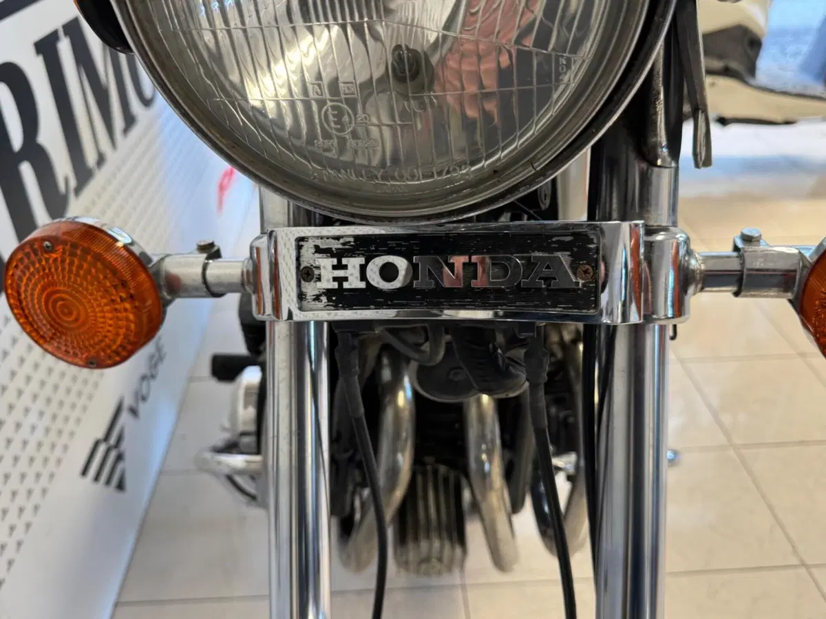 Honda CB 650 Custom  (6)