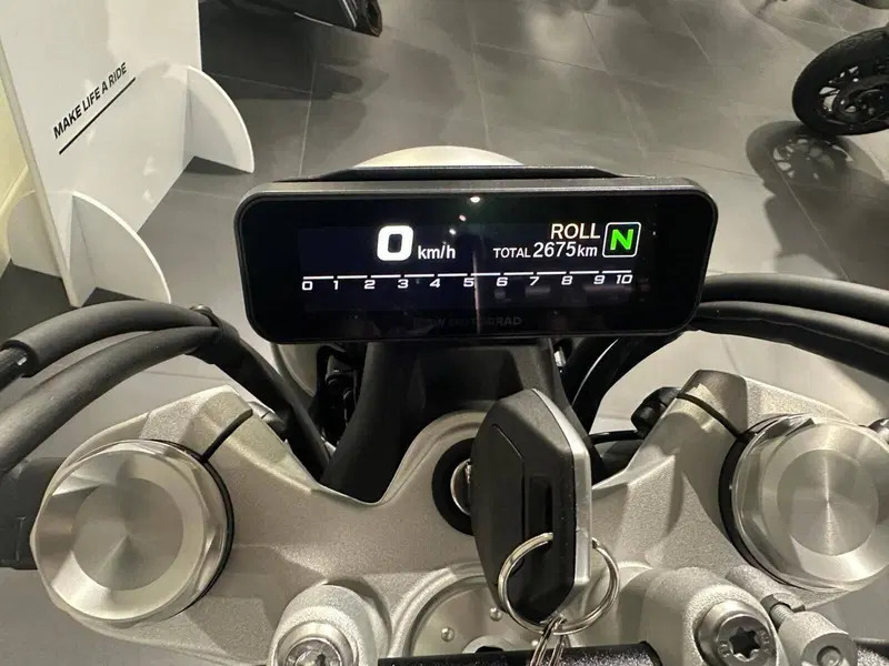 Bmw R 12 (2024 - 26) (7)