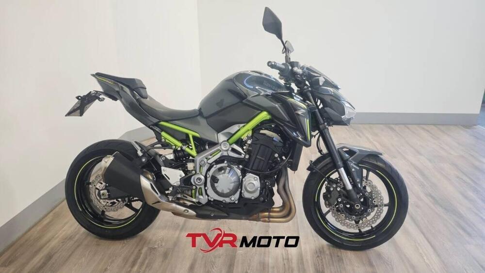 Kawasaki Z 900 (2017 - 18) (2)