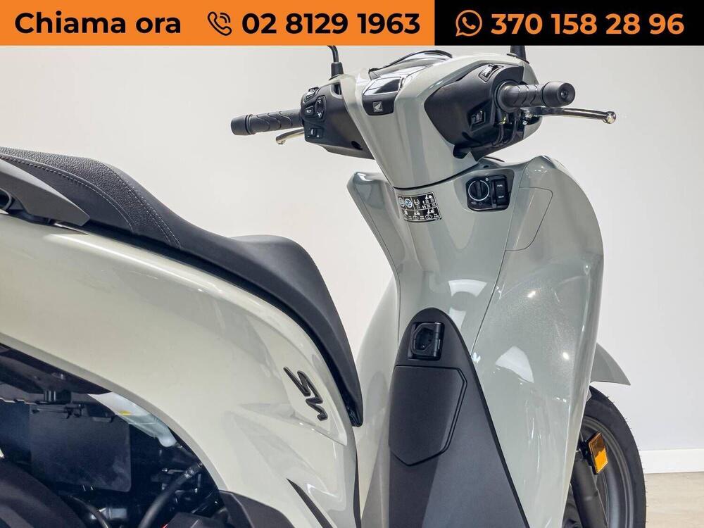 Honda SH 125i (2024 - 25) (4)