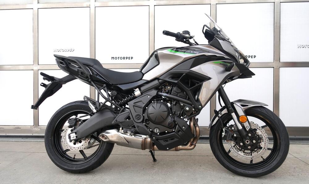 Kawasaki Versys 650 (2025 - 26) (2)