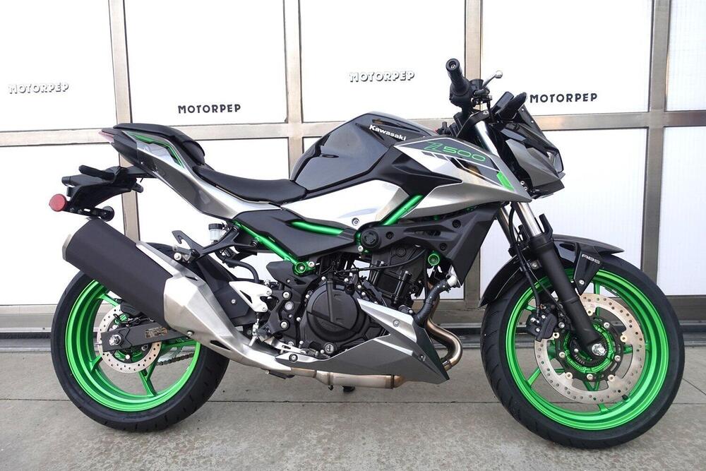 Kawasaki Z 500 SE (2024 - 26) (2)