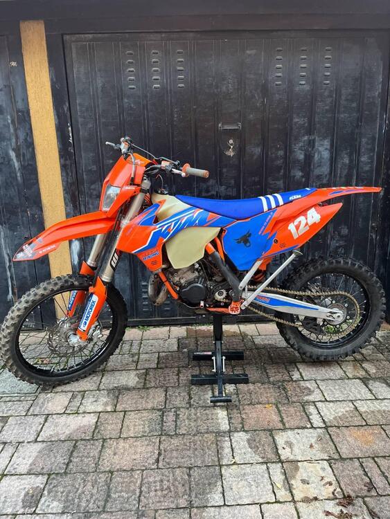 KTM 125 EXC Six Days (2014) (5)