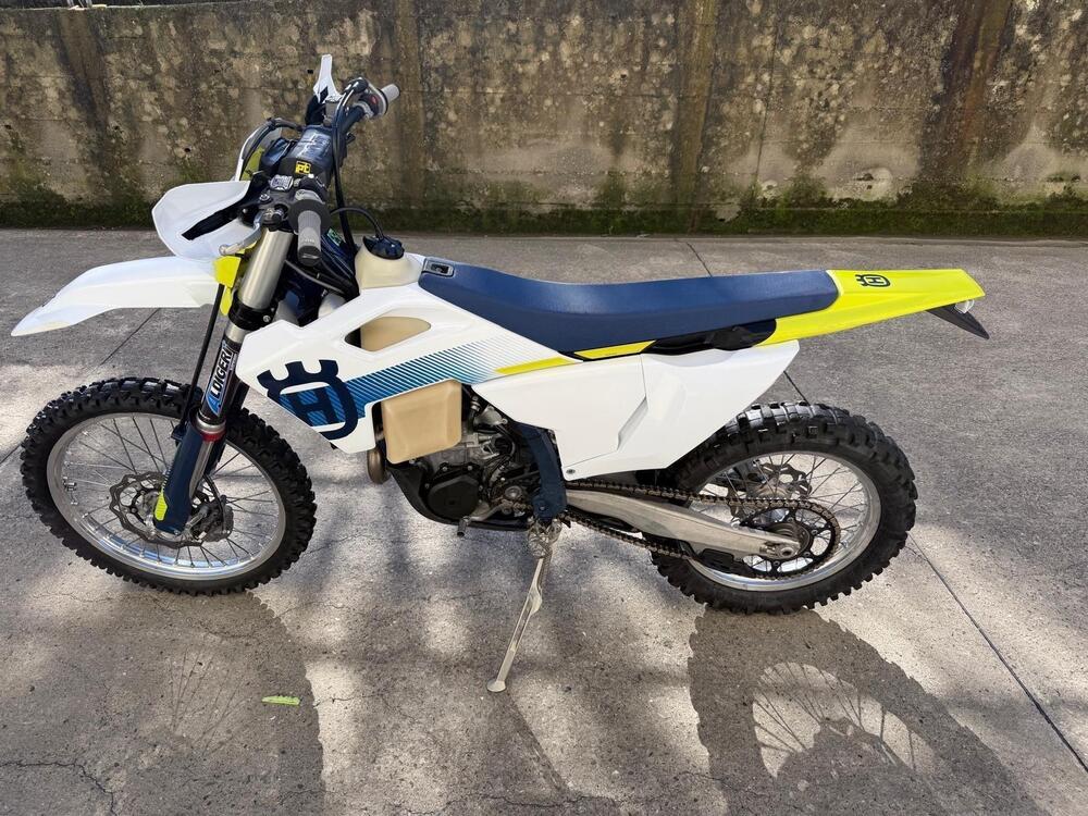 Husqvarna FE 450 (2024) (2)