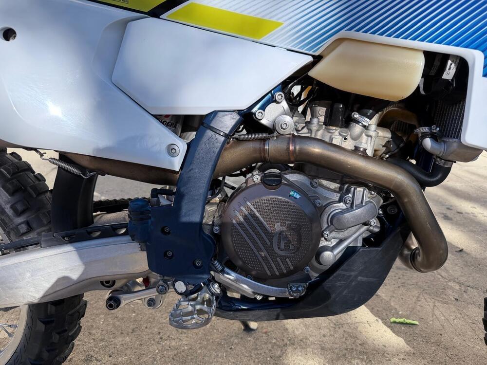 Husqvarna FE 450 (2024) (4)