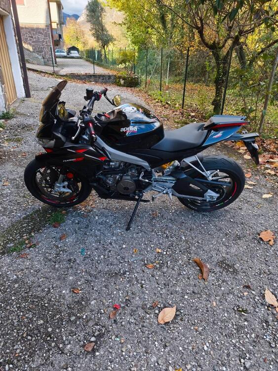Aprilia Tuono 660 Factory (2022 - 24) (4)