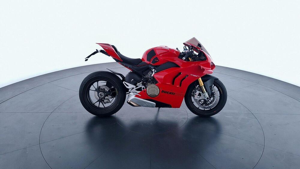 Ducati Panigale V4 S 1100 (2021) (4)
