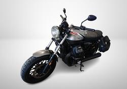 Moto Guzzi V9 Bobber (2016 - 18) usata