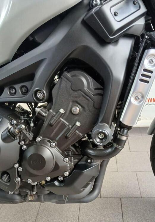 Yamaha XSR 900 ABS (2016 - 20) (4)