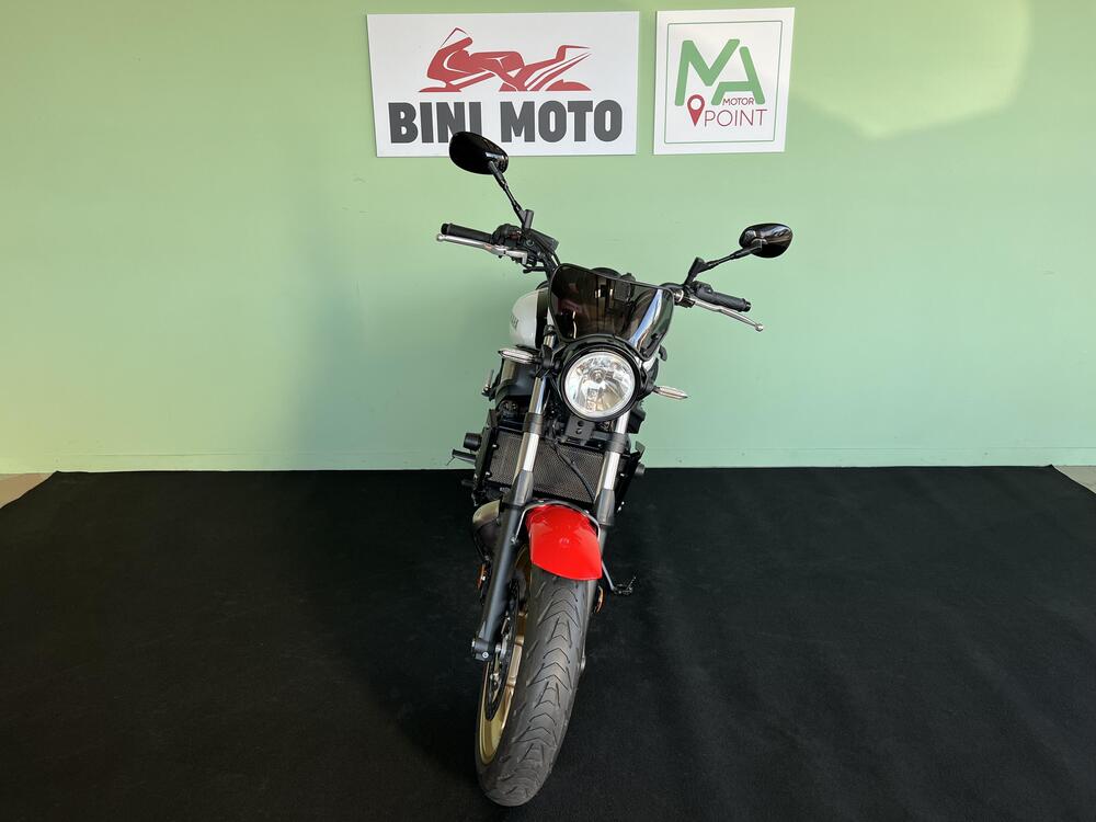 Yamaha XSR 700 (2021) (3)