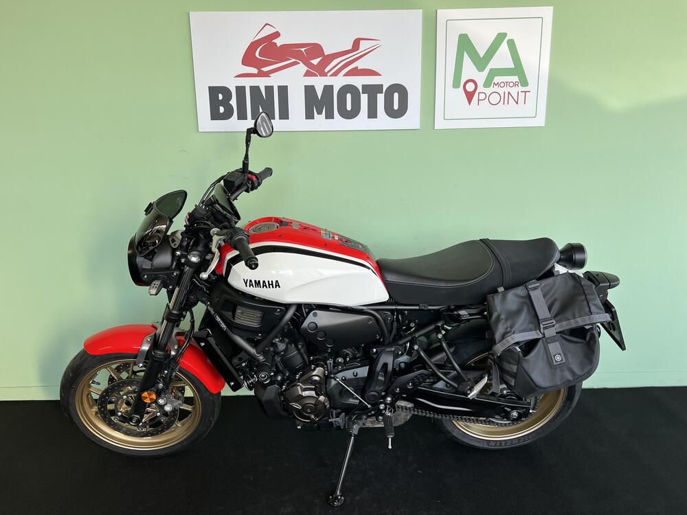 Yamaha XSR 700 (2021) (5)