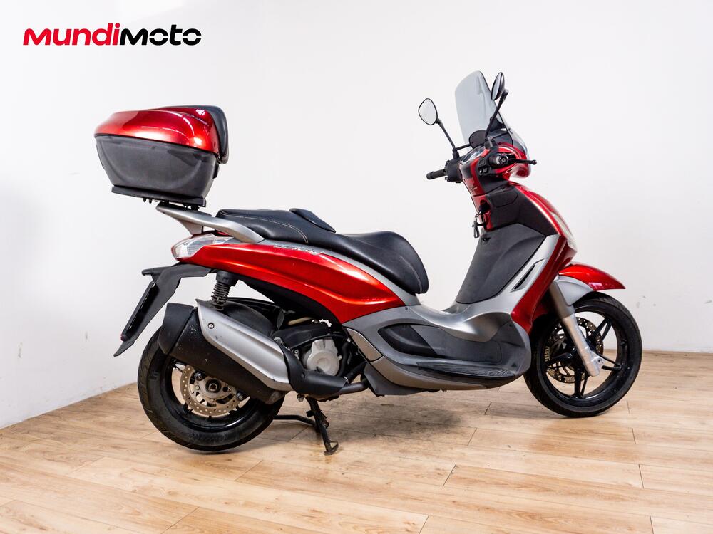 Piaggio Beverly 350 SportTouring ie (2011 - 15) (3)