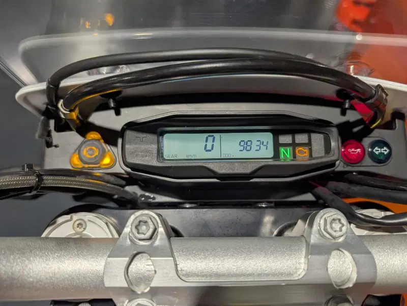 Husqvarna 701 Enduro (2023 - 25) (3)