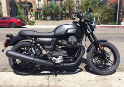 Moto Guzzi V7 III Stone (2017 - 20) usata