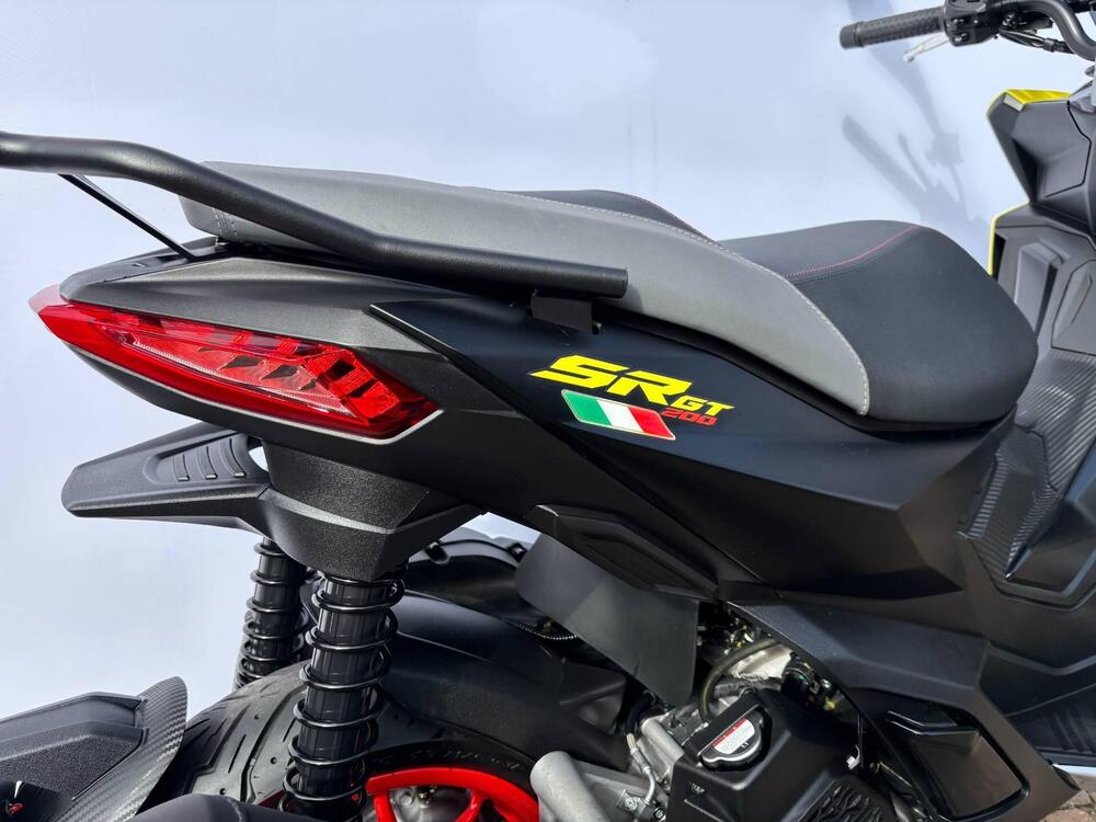 Aprilia SR GT 200 Sport (2022 - 24) (5)