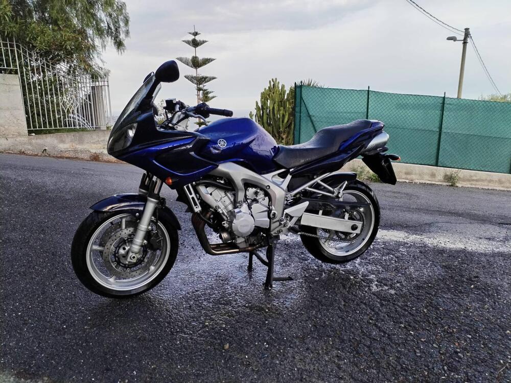 Yamaha FZ6 Fazer (2004 - 07) (2)