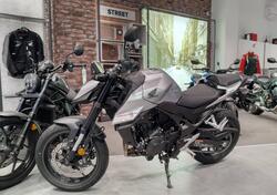 Honda CB 750 Hornet (2025) nuova
