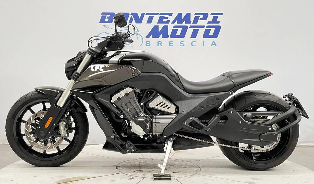 Benda Motorcycles LFC 700 (2024 - 25) (2)