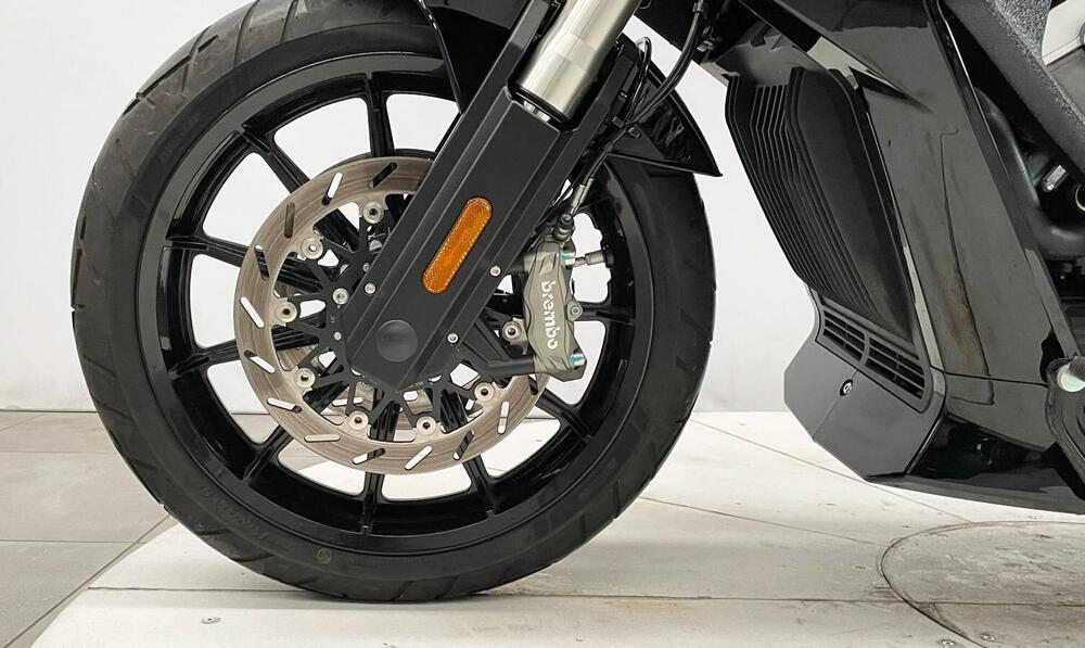 Benda Motorcycles LFC 700 (2024 - 25) (3)