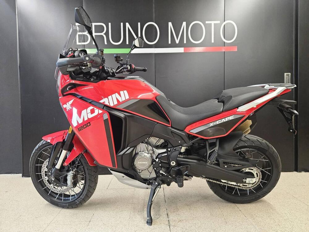 Moto Morini X-Cape 1200 (2026) (2)