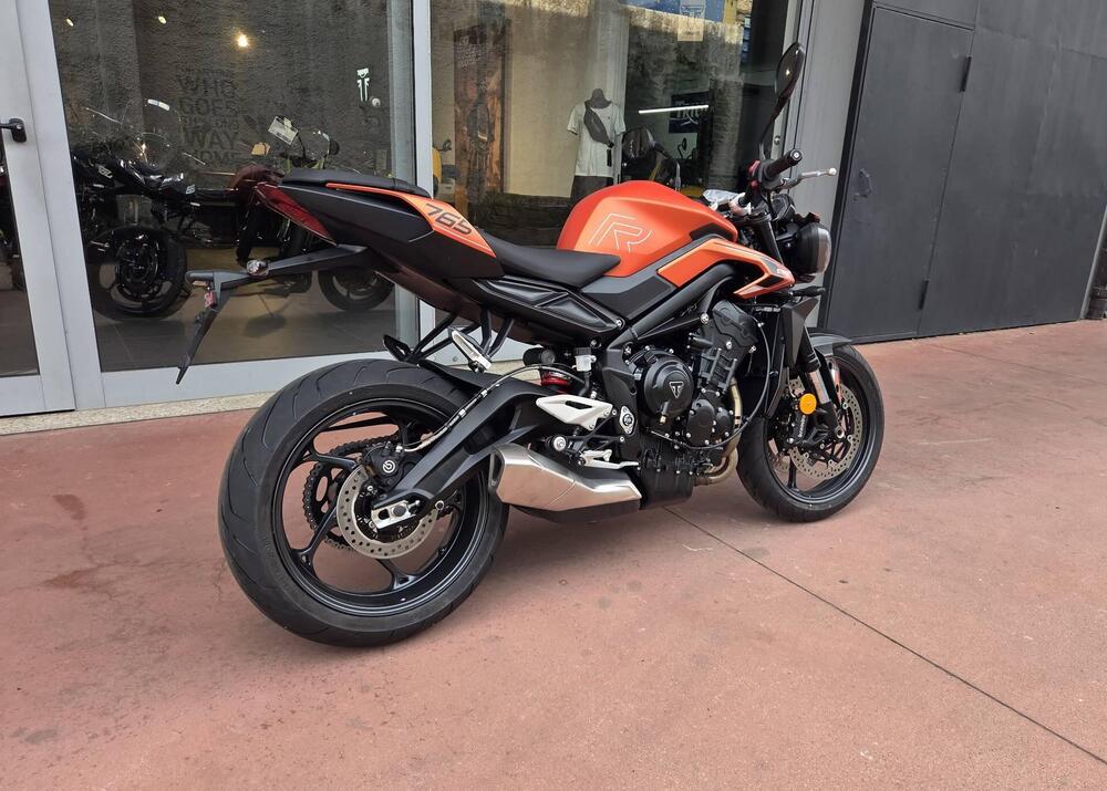 Triumph Street Triple 765 R (2023 - 25) (4)