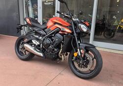 Triumph Street Triple 765 R (2023 - 25) nuova