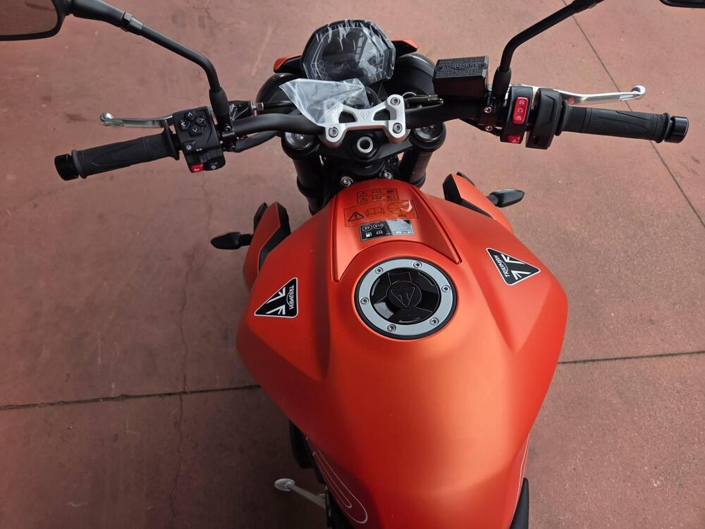 Triumph Street Triple 765 R (2023 - 25) (5)