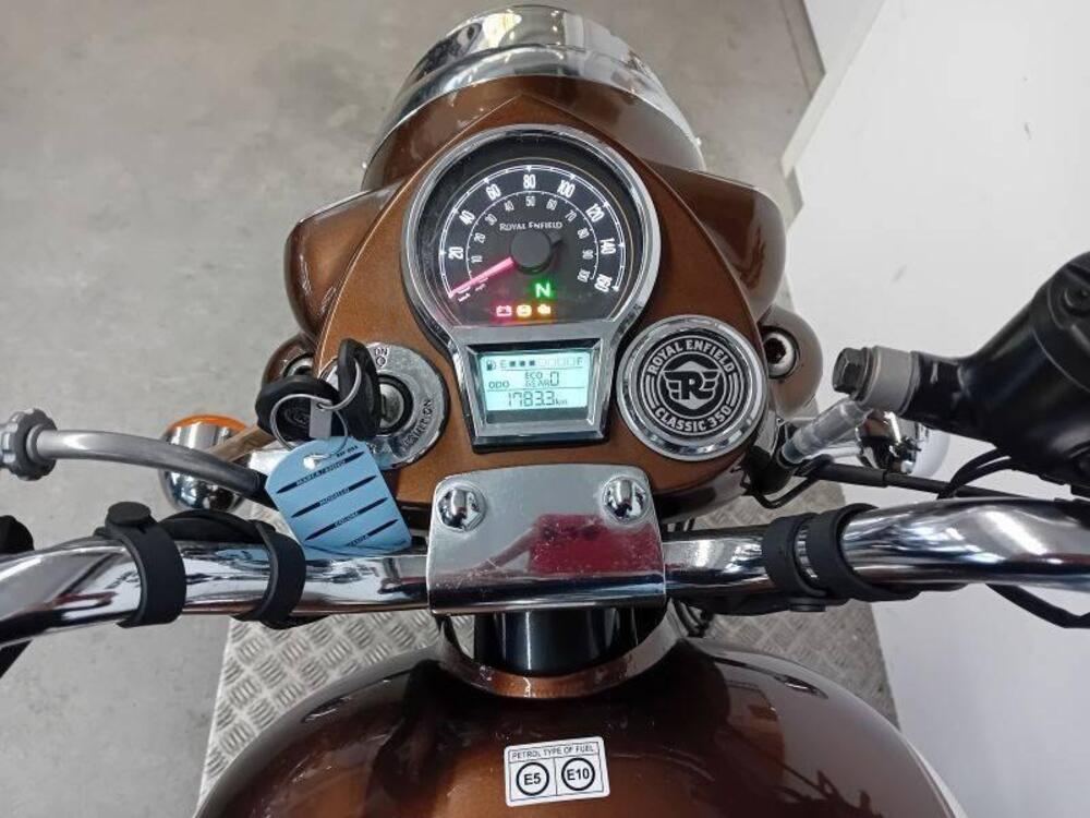 Royal Enfield Classic 350 (2021 - 25) (3)