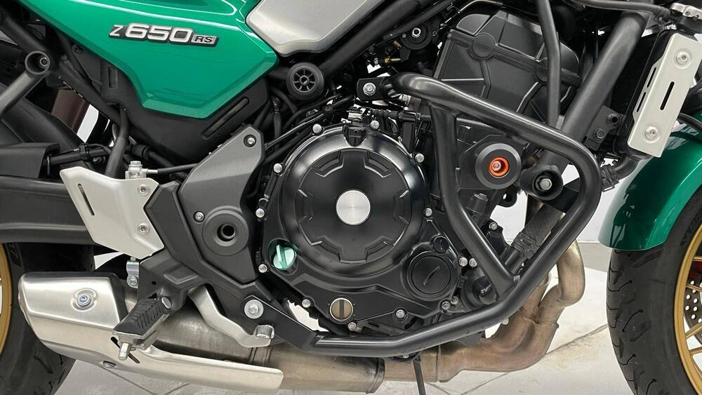 Kawasaki Z 650 RS (2022 - 24) (4)