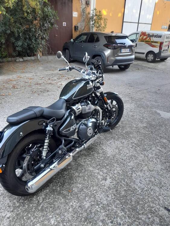 Royal Enfield Super Meteor 650 (2023 - 25) (5)